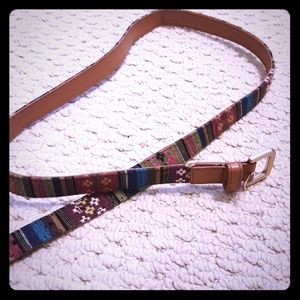 Multicolored belt